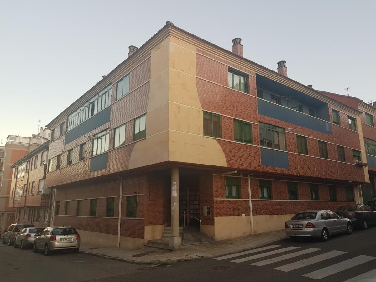 Www Goyahospitales Es Daire León Dış mekan fotoğraf